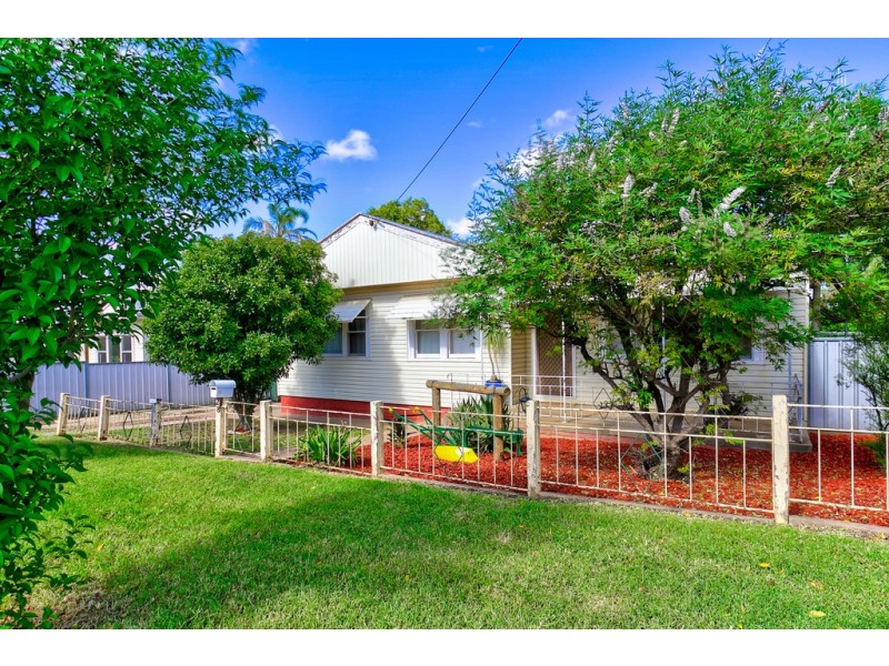 28 Riverview Street, Tamworth NSW 2340