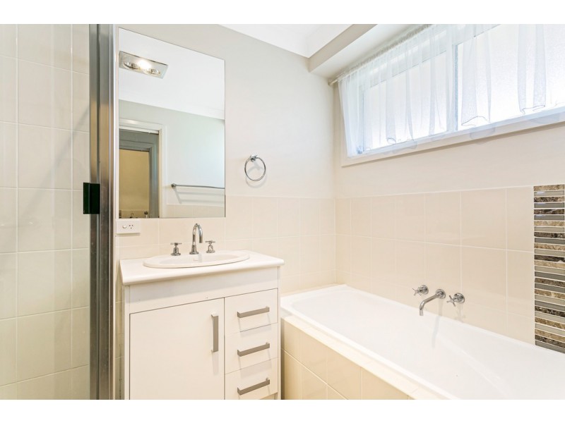 23 Mountain Gum Road, Tamworth NSW 2340