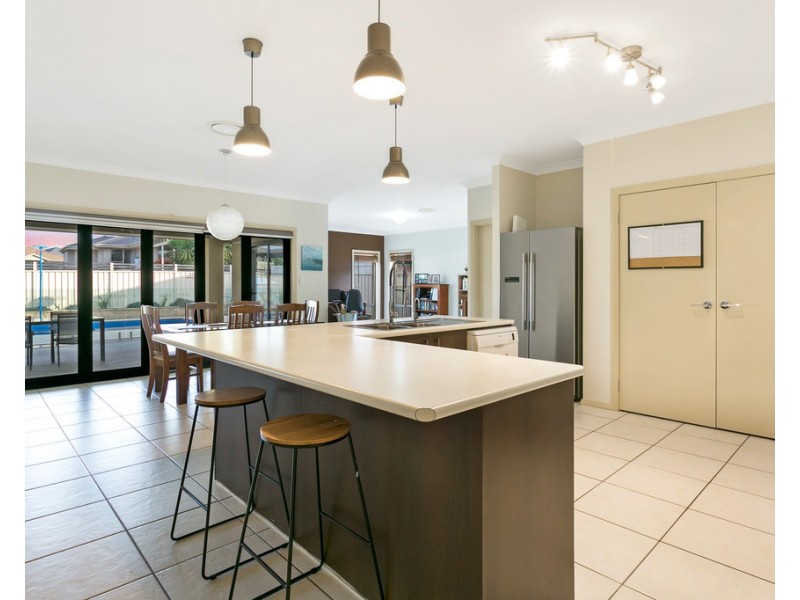 10 Emu Close, Tamworth NSW 2340