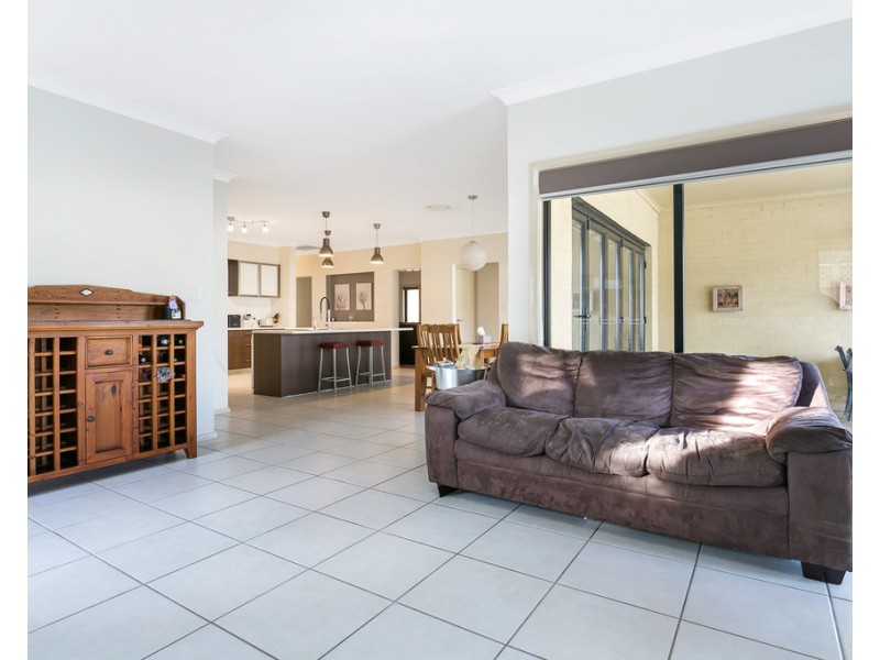 10 Emu Close, Tamworth NSW 2340