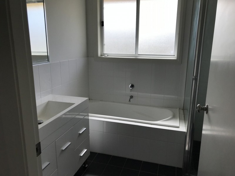 33 Higgins Lane, Tamworth NSW 2340