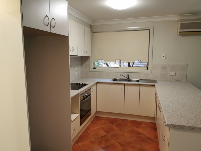 2/10 North Street, Tamworth NSW 2340