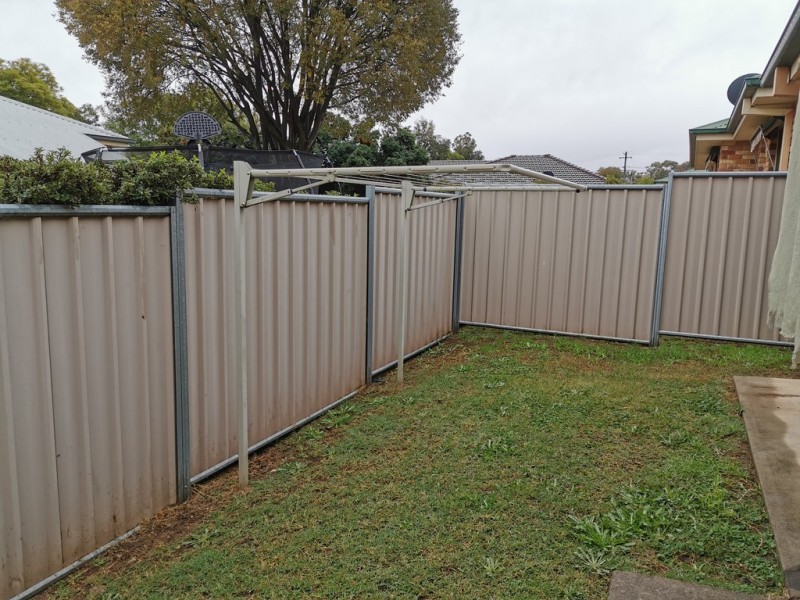 2/10 North Street, Tamworth NSW 2340