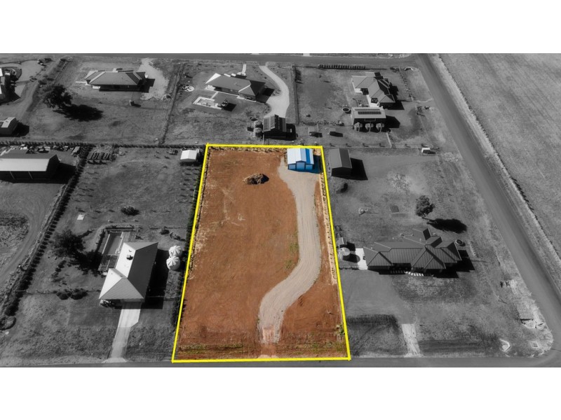 4 Wandella Court, Tamworth NSW 2340