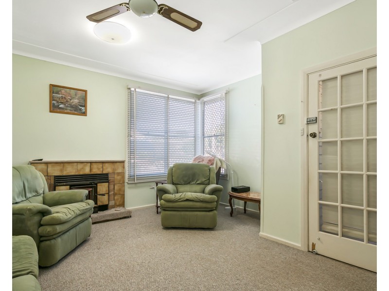 8 Mills Street, Tamworth NSW 2340