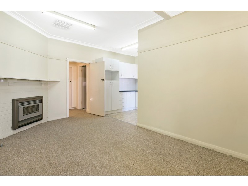 125 Piper Street, Tamworth NSW 2340