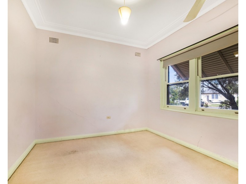 4 Preston Avenue, Tamworth NSW 2340