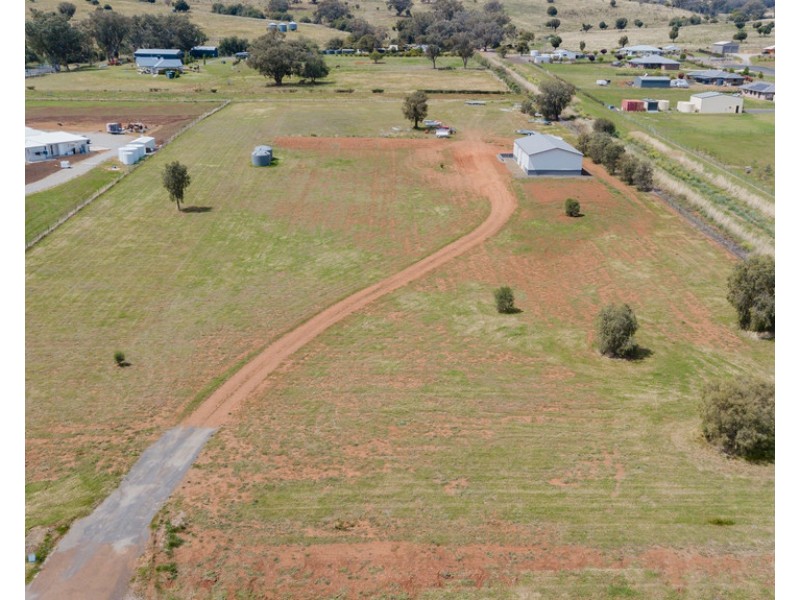 4 Thornbill Road, Tamworth NSW 2340