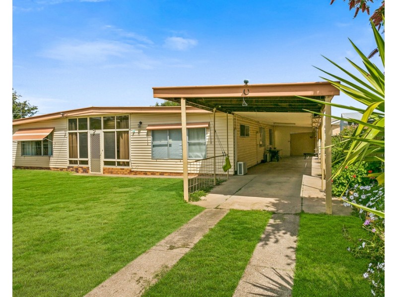 14 Terry Street, Tamworth NSW 2340