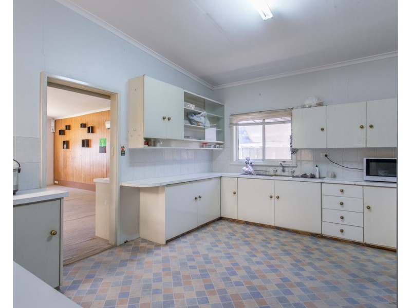 14 Terry Street, Tamworth NSW 2340