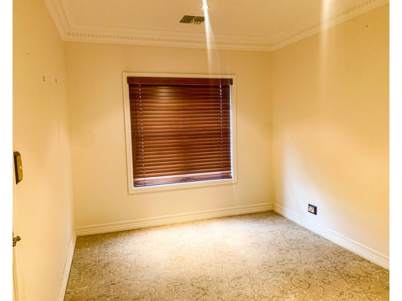 15 Kurrajong Place, Tamworth NSW 2340