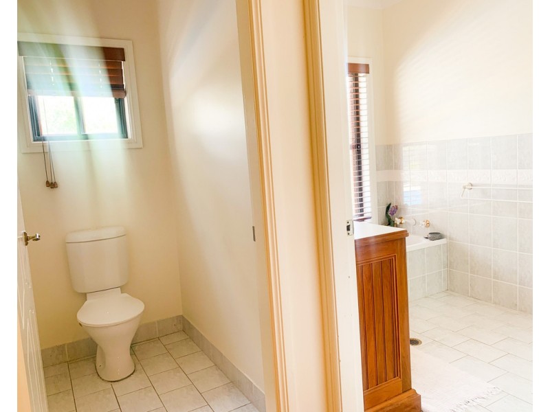 15 Kurrajong Place, Tamworth NSW 2340