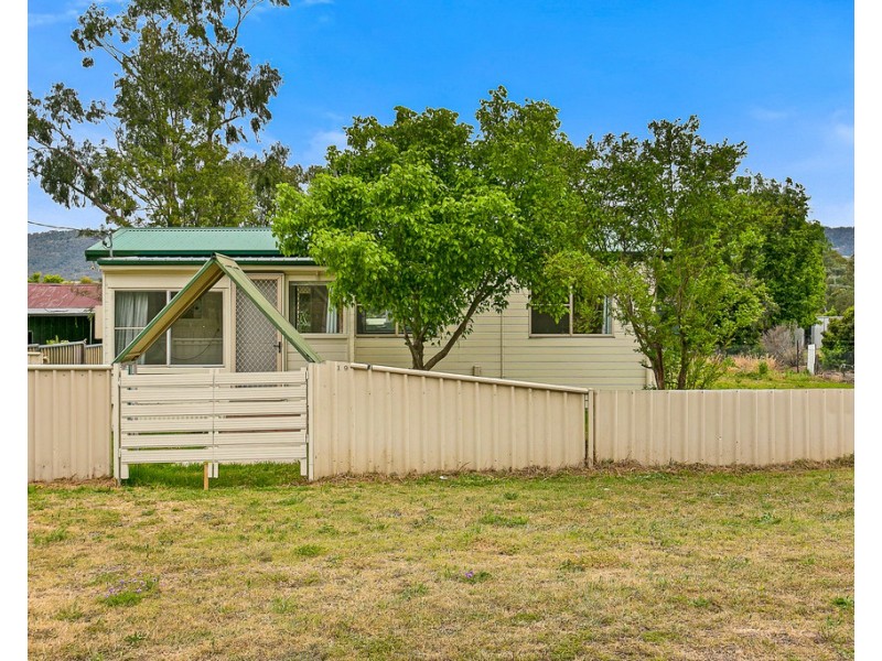 19 Maunder Street, Moonbi NSW 2353