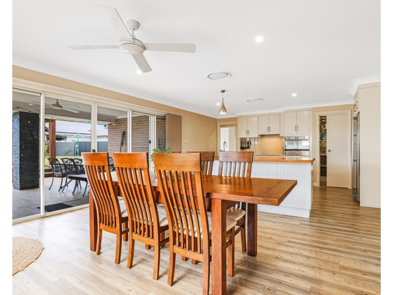 49 Warrah Drive, Tamworth NSW 2340