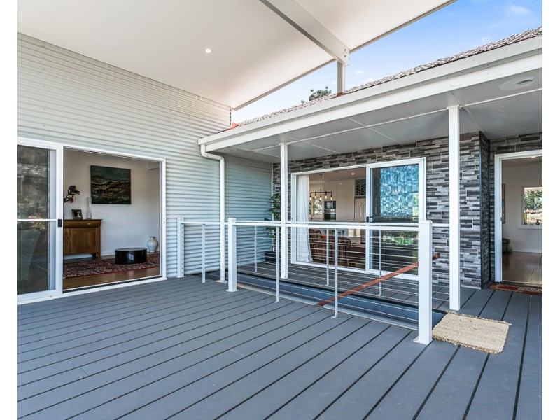 8 Burnside Avenue, Tamworth NSW 2340