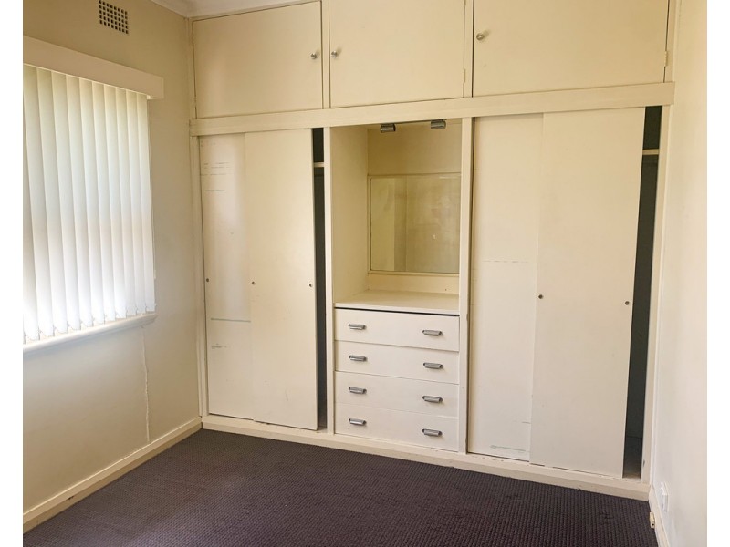 31 Raglan Street, Tamworth NSW 2340