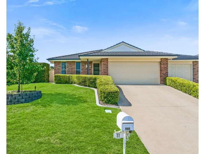 11 Kalinda Place, Hillvue NSW 2340
