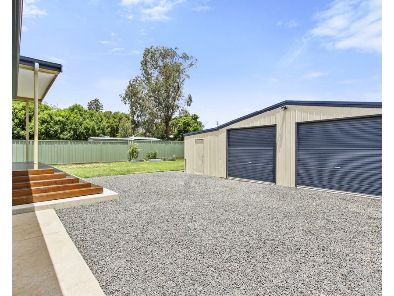 12 Osprey Way, Tamworth NSW 2340