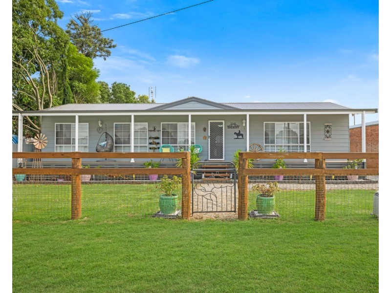 2 Attunga Street, Tamworth NSW 2340