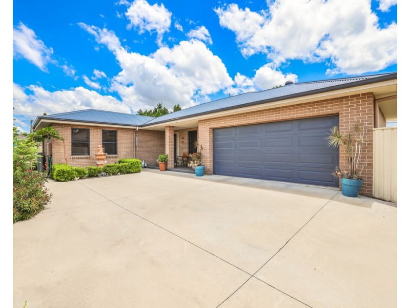 11A Edgeroy Street, Tamworth NSW 2340