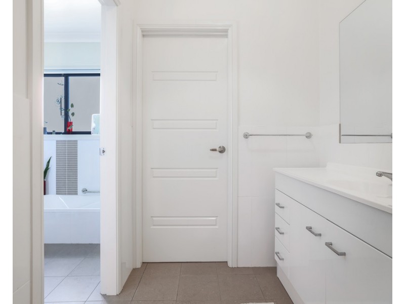 11A Edgeroy Street, Tamworth NSW 2340