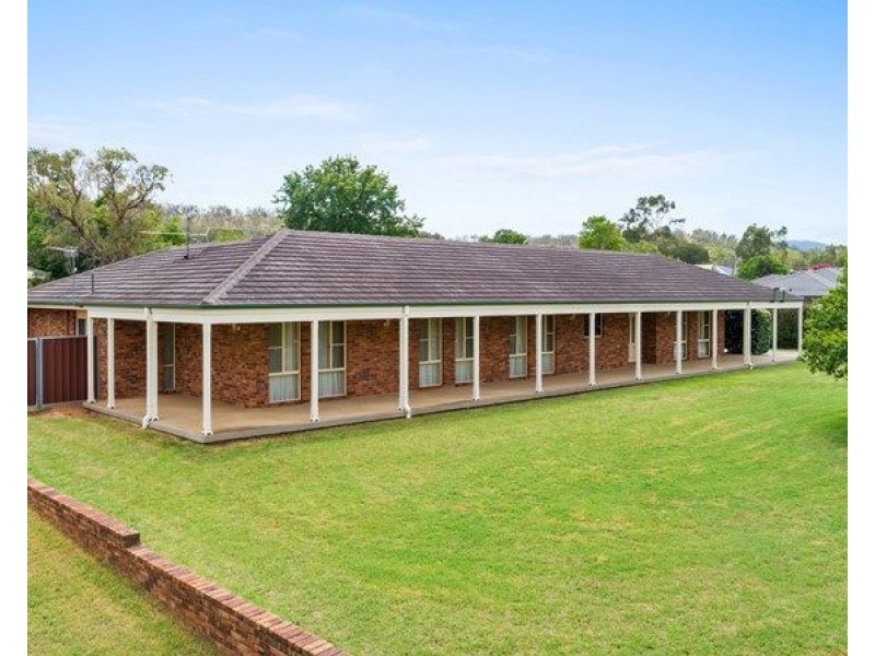 134 Manilla Road, Tamworth NSW 2340