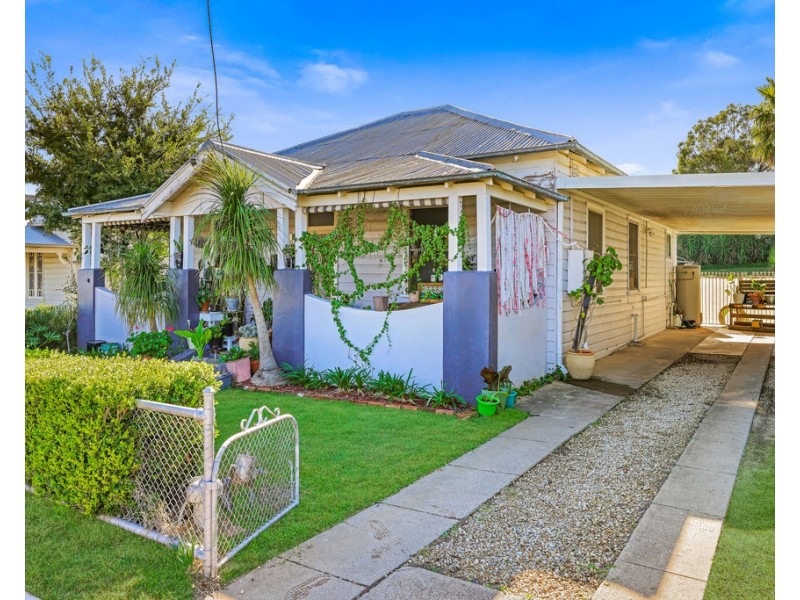 108 Denison Street, Tamworth NSW 2340