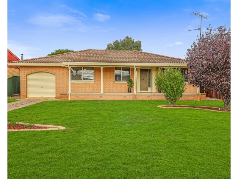 16 Kurrawan Street, Tamworth NSW 2340