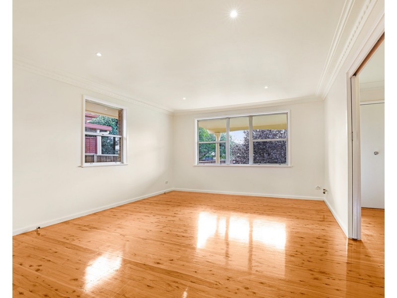 16 Kurrawan Street, Tamworth NSW 2340