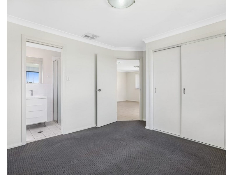 22 Tulipwood Crescent, Tamworth NSW 2340