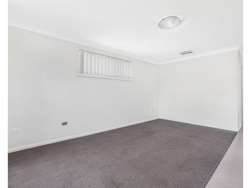 22 Tulipwood Crescent, Tamworth NSW 2340