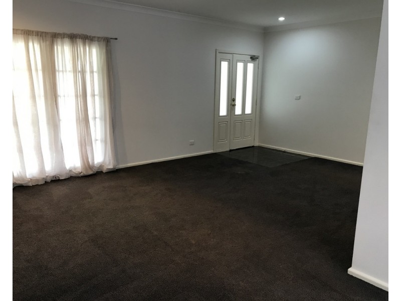 2 Banksia Street, Tamworth NSW 2340