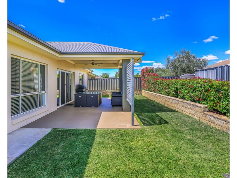 23 Verdelho Drive, Tamworth NSW 2340