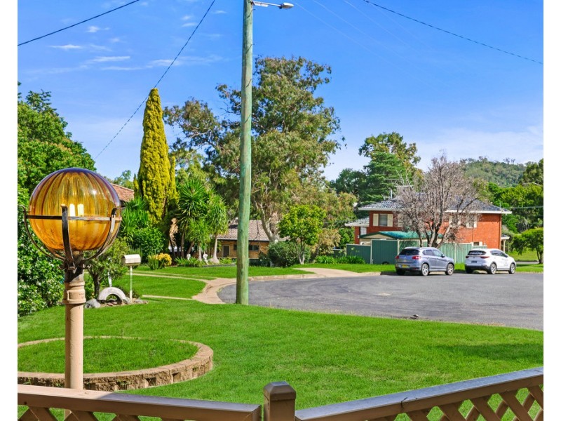 8 Mirrool Street, Tamworth NSW 2340