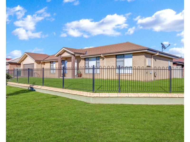 16C Warwick Road, Tamworth NSW 2340