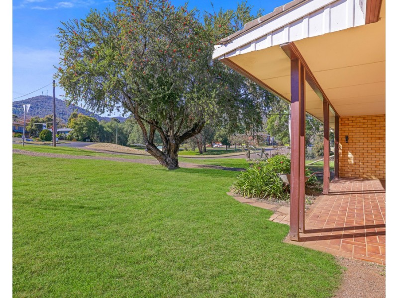1 Raglan Street, Tamworth NSW 2340