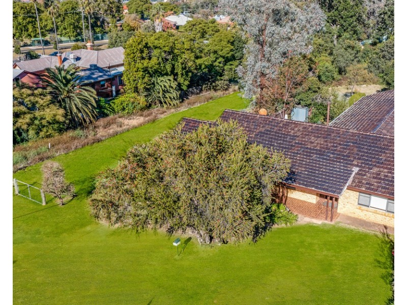 1 Raglan Street, Tamworth NSW 2340