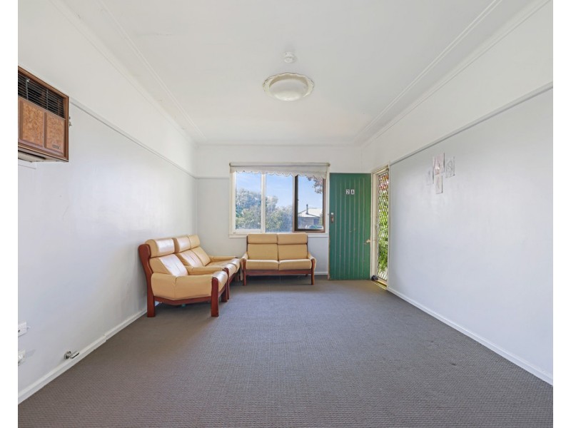 2A Petra Avenue, Tamworth NSW 2340