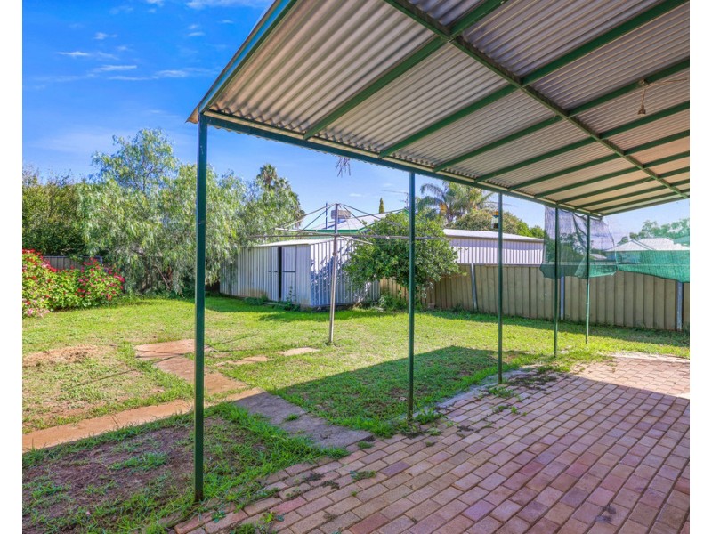 2A Petra Avenue, Tamworth NSW 2340