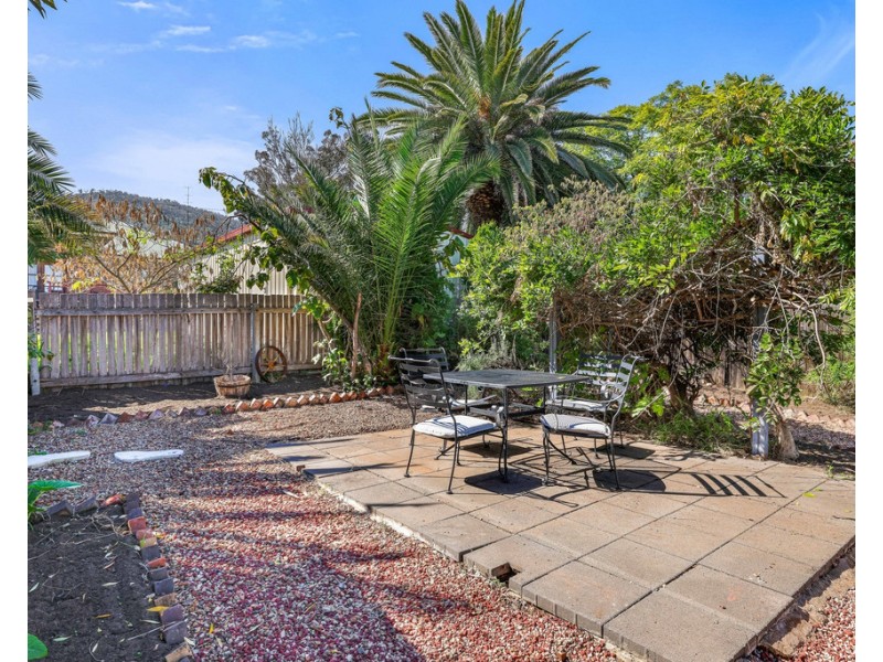 98 Rawson Avenue, Tamworth NSW 2340