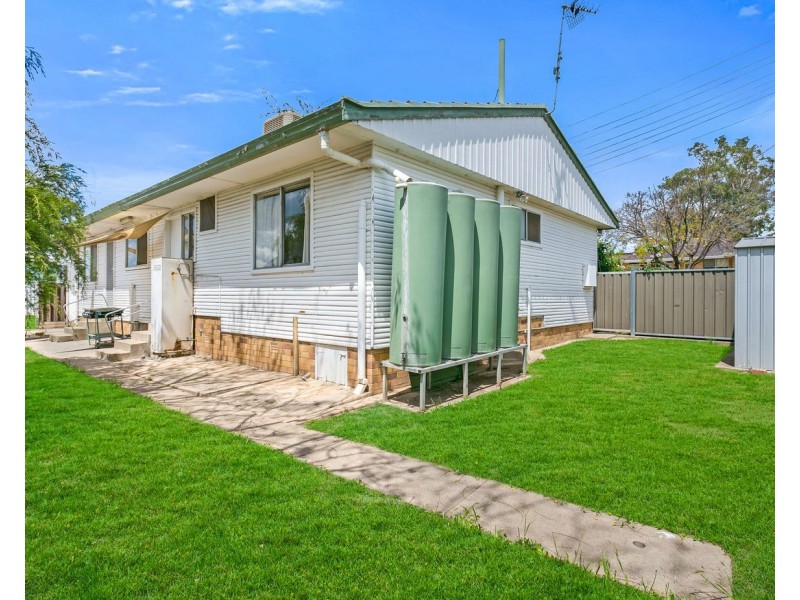 22 Willow Street, Tamworth NSW 2340