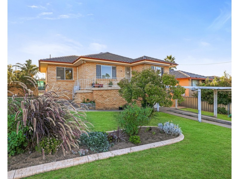 68 David Street, Tamworth NSW 2340