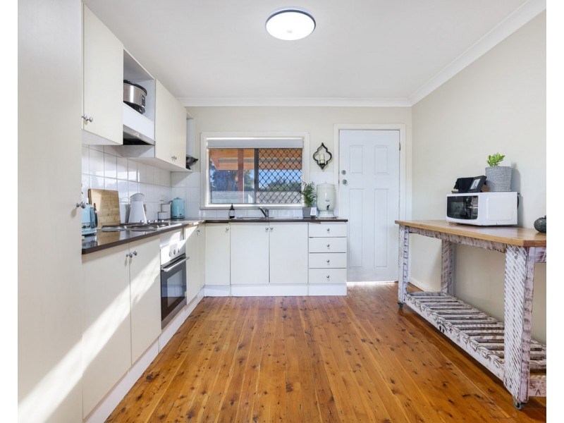 68 David Street, Tamworth NSW 2340