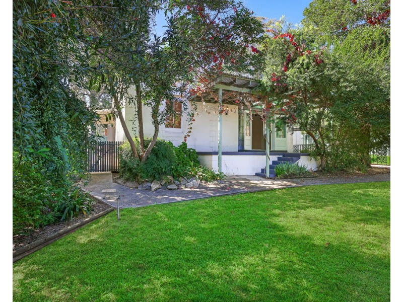 52 Dowell Avenue, Tamworth NSW 2340