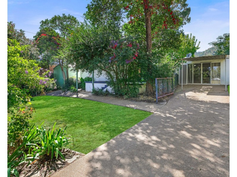52 Dowell Avenue, Tamworth NSW 2340