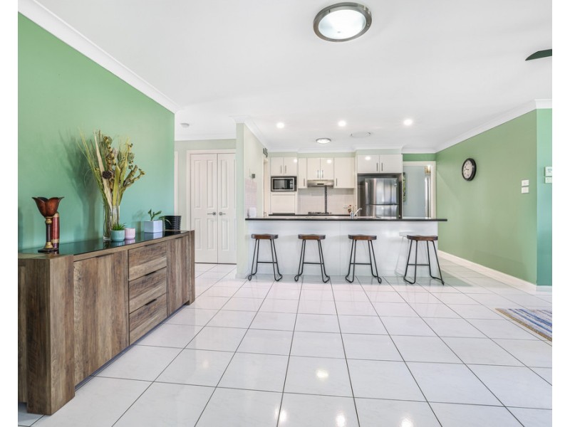 66 The Heights, Tamworth NSW 2340