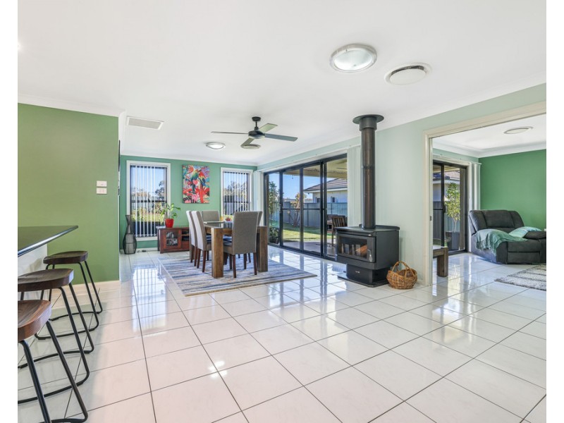 66 The Heights, Tamworth NSW 2340