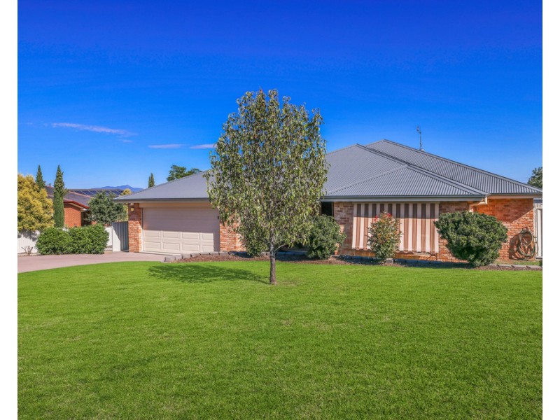9 Mulconda Close, Tamworth NSW 2340
