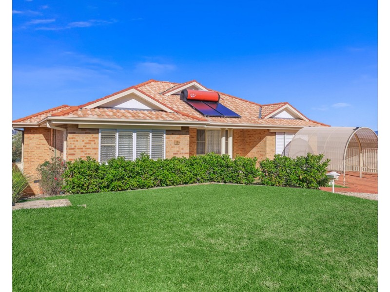 18 Ventnor Drive, Tamworth NSW 2340