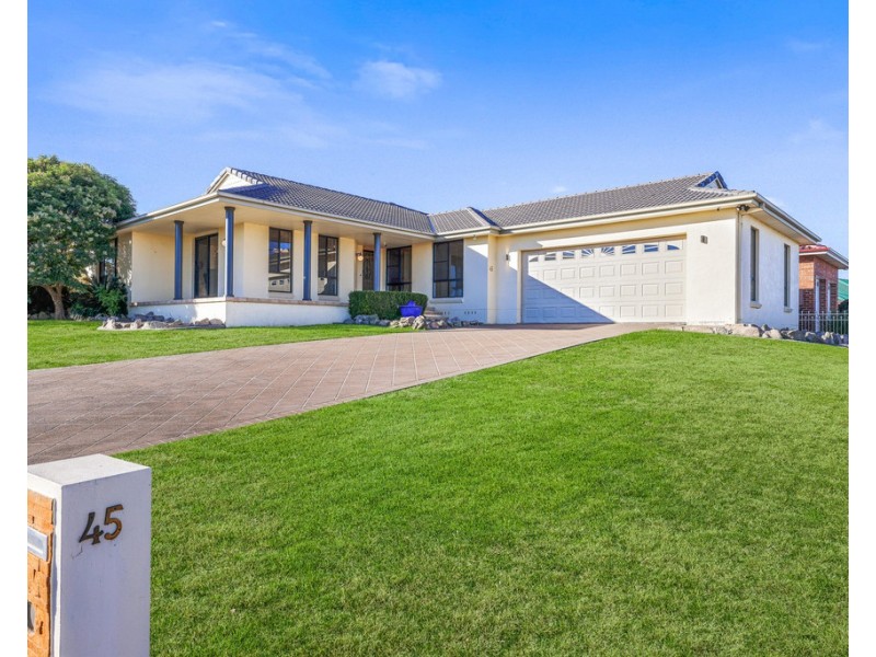 45 Wahroonga Drive, Tamworth NSW 2340